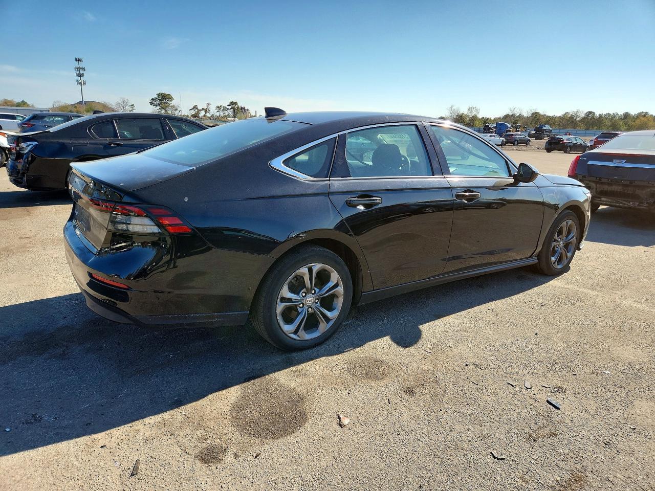 2023 Honda Accord Sed - Фото 3