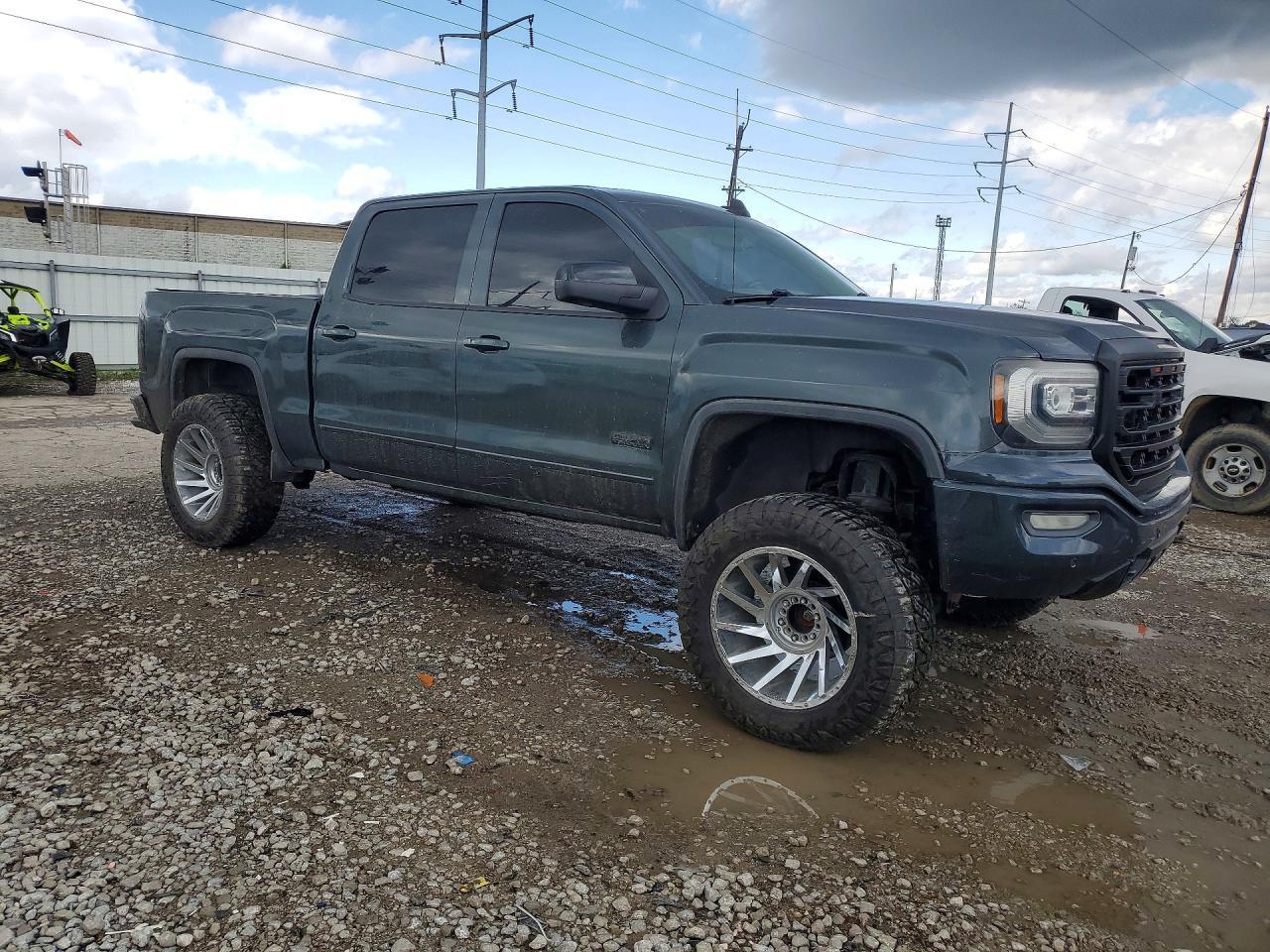 2017 GMC Sierra K1500 Slt - Image 4