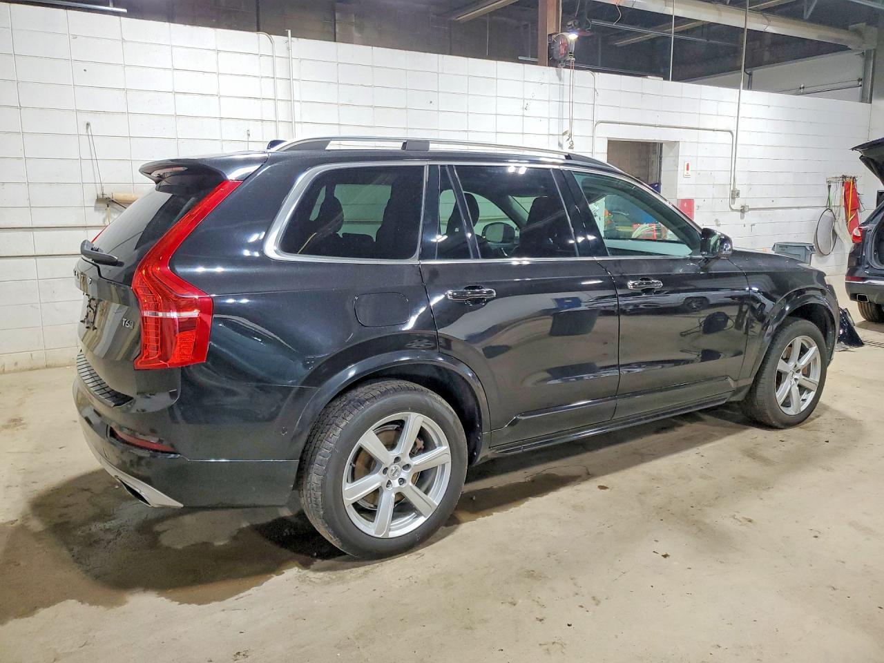 2016 Volvo Xc90 T6 - Image 3