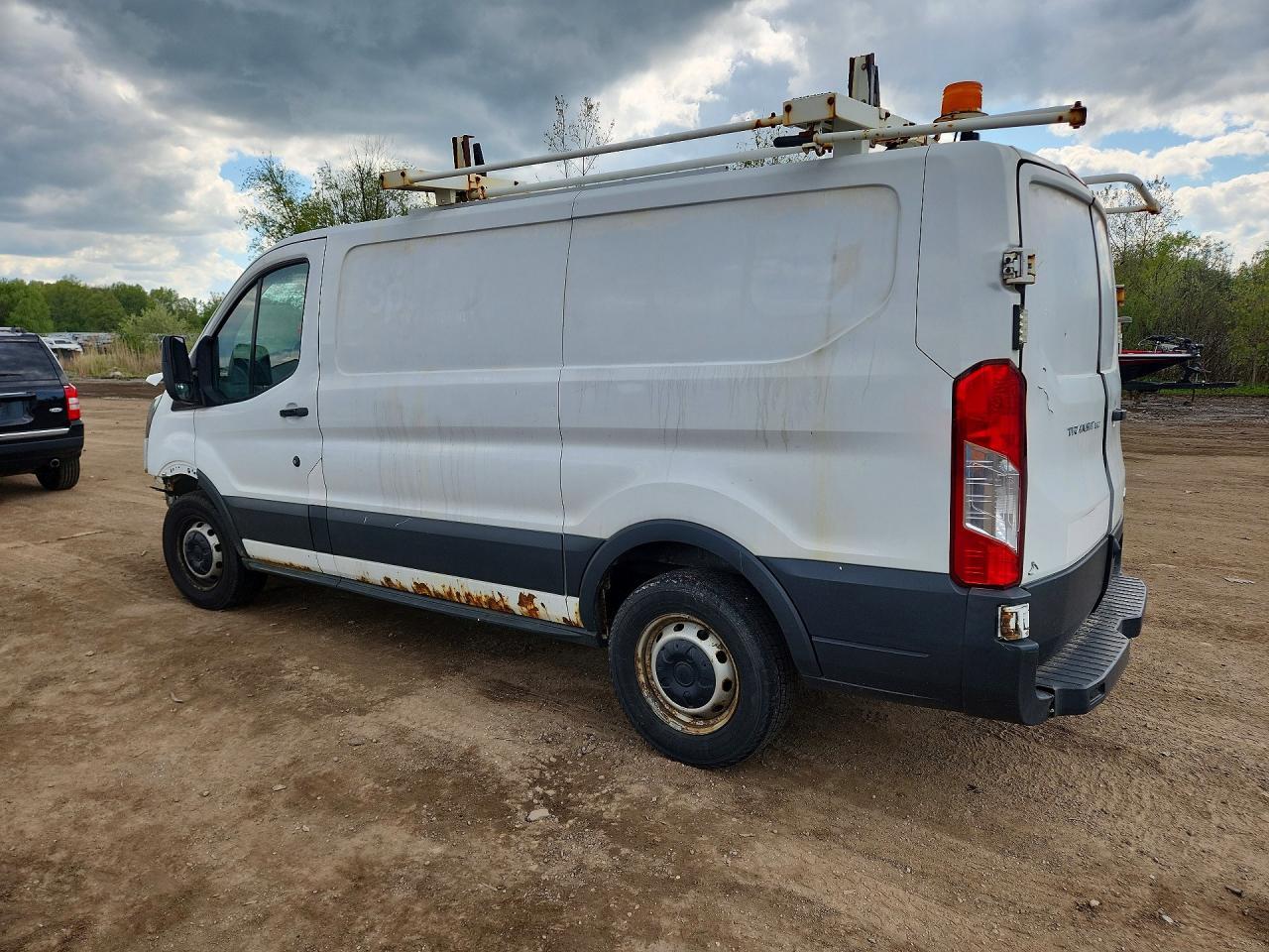 2015 Ford Transit T-150 - Image 2