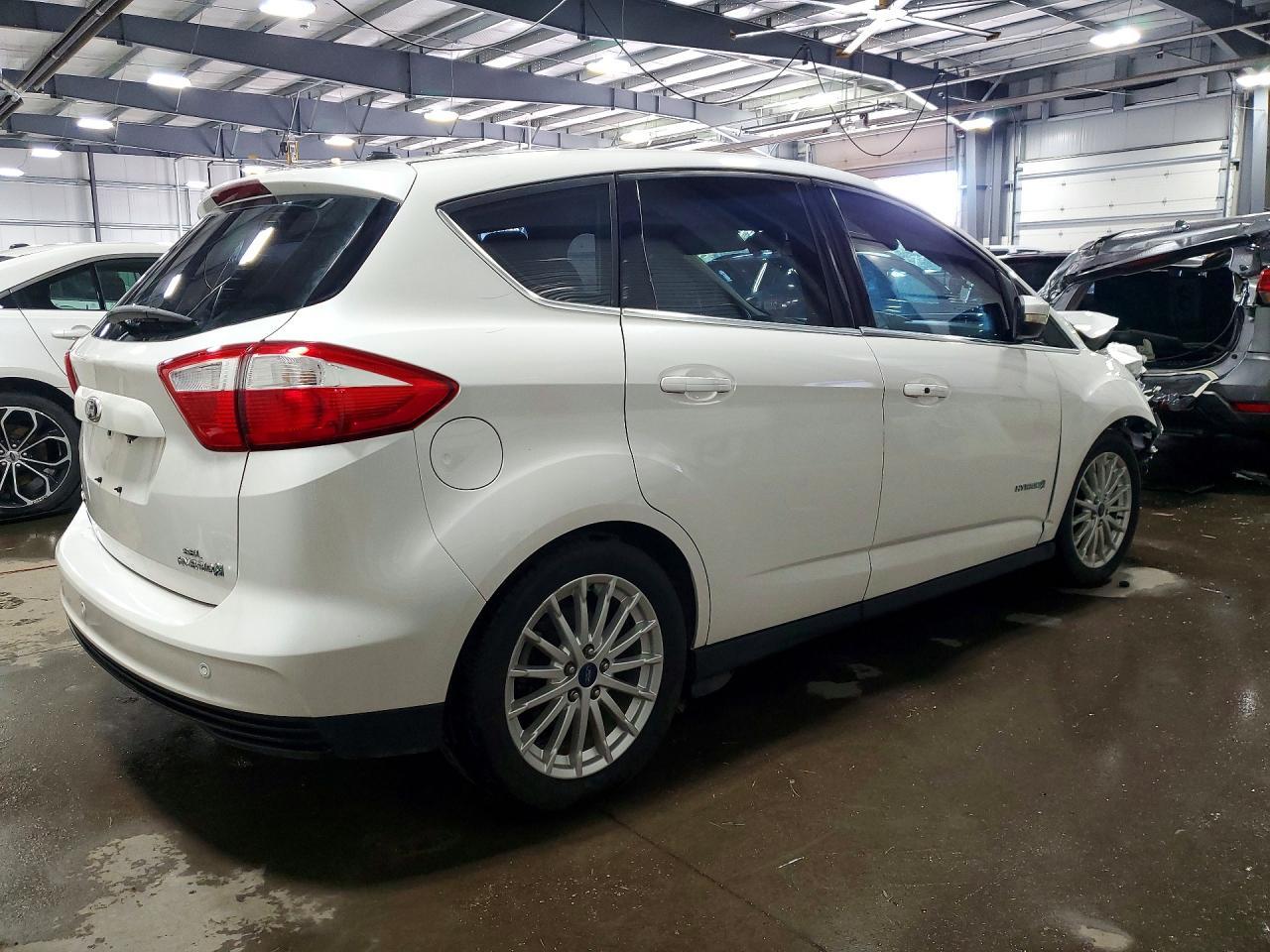 2014 Ford C-Max Sel - Фото 3