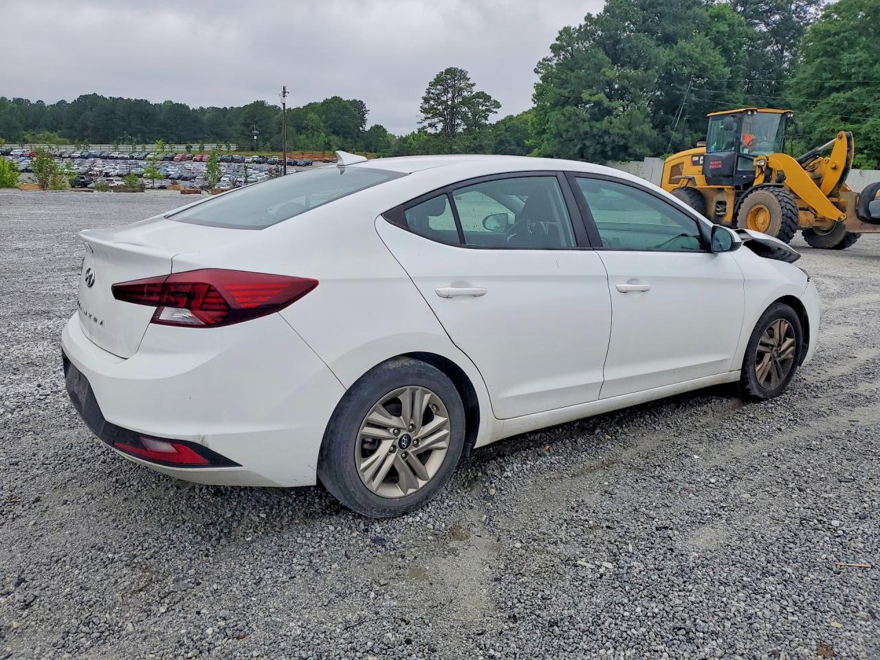 2020 Hyundai Elantra Sel - Image 3