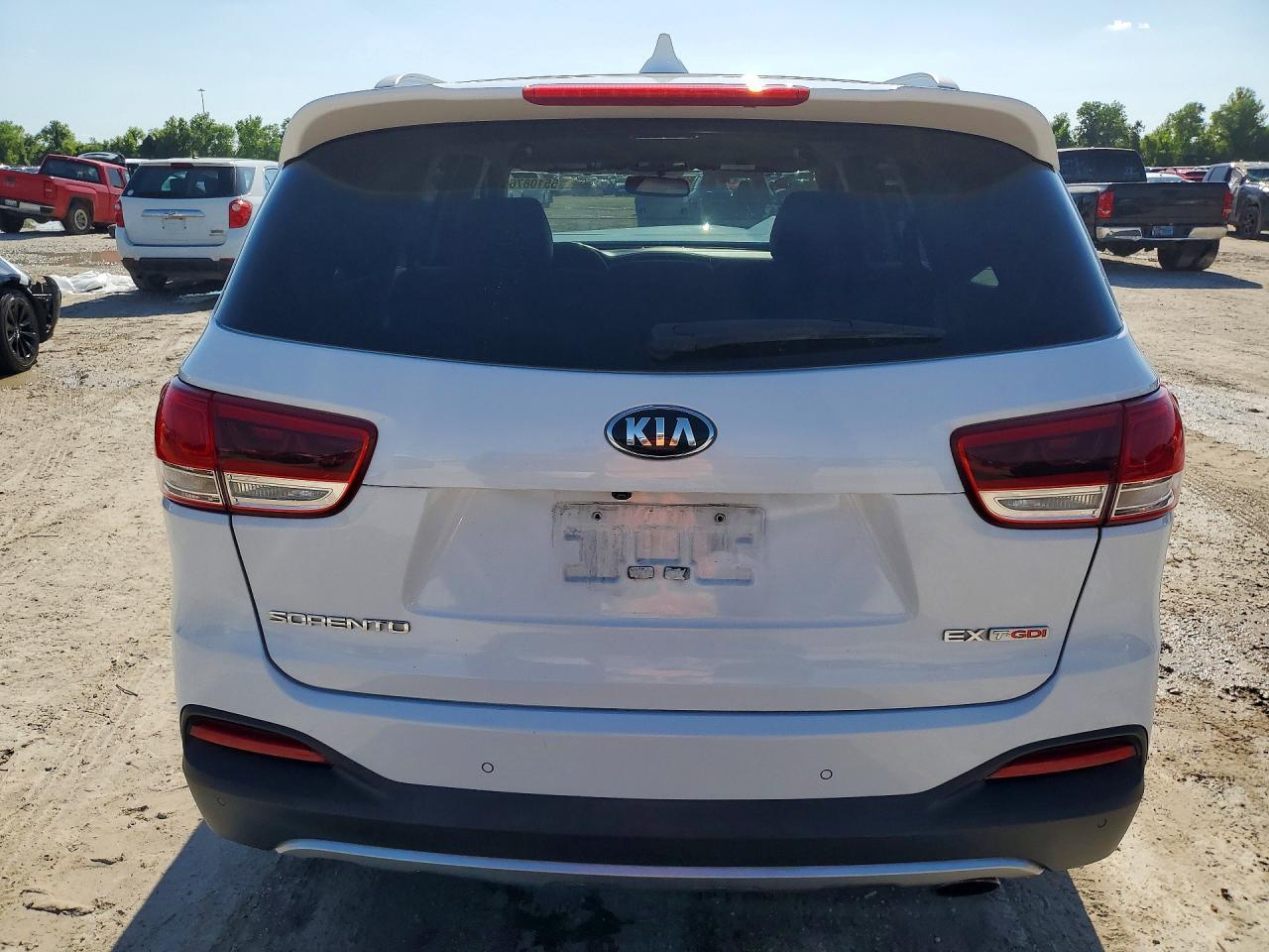 2017 Kia Sorento Ex - Image 6