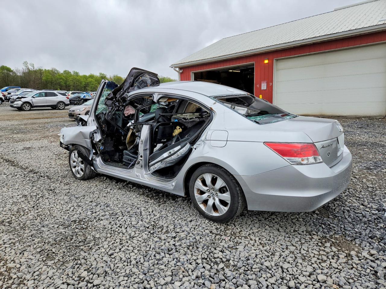 2010 Honda Accord - Фото 2