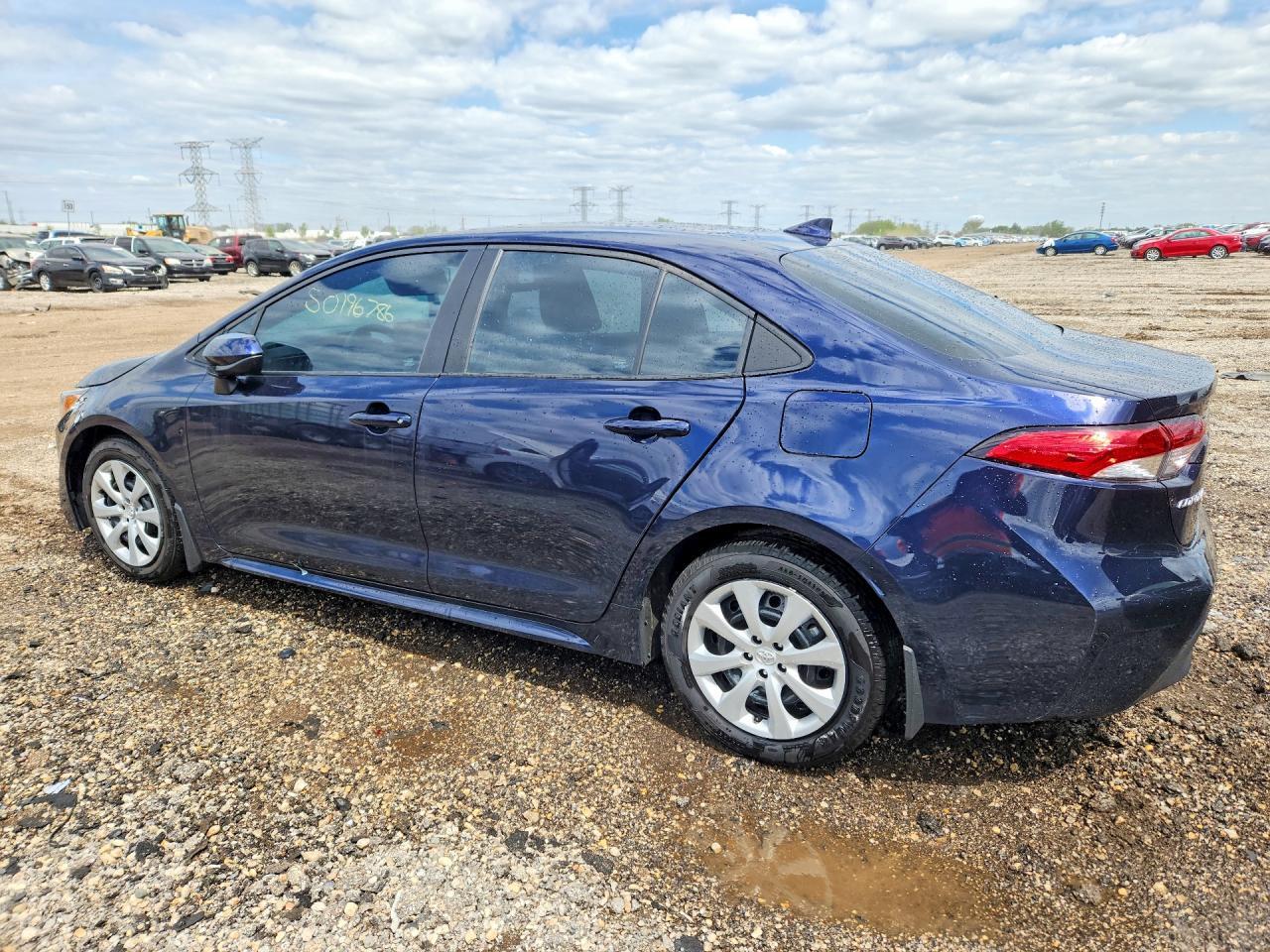 2023 Toyota Corolla Le - Фото 2