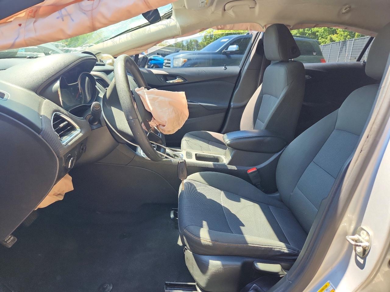 2018 Chevrolet Cruze Ls - Фото 7