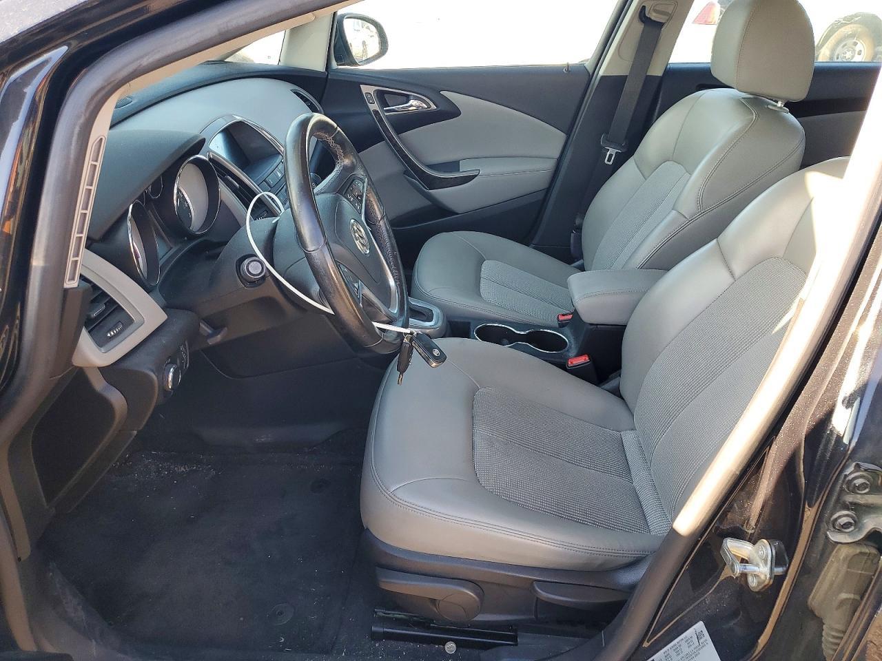 2015 Buick Verano - Image 7