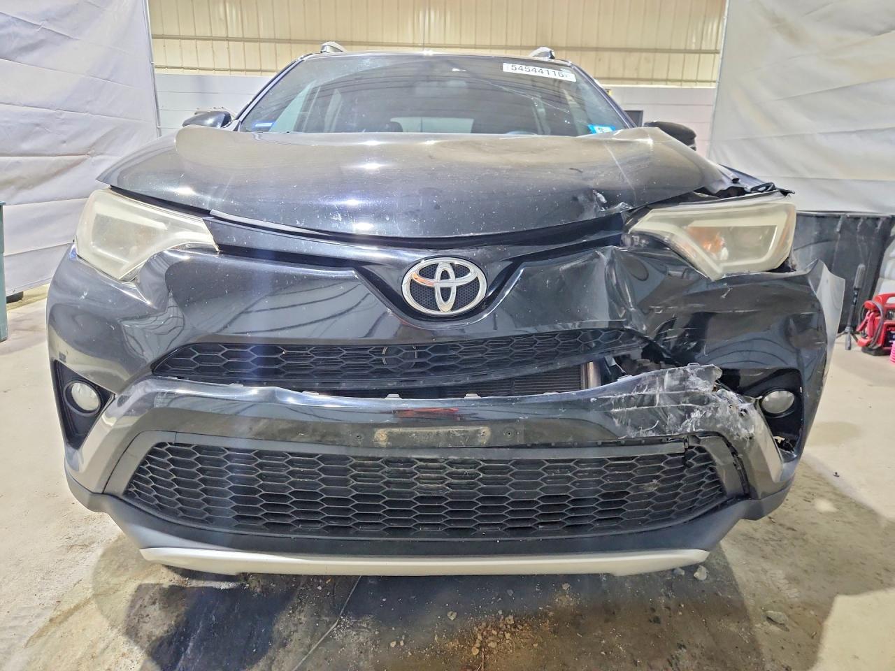 2016 Toyota Rav4 Se - Фото 5