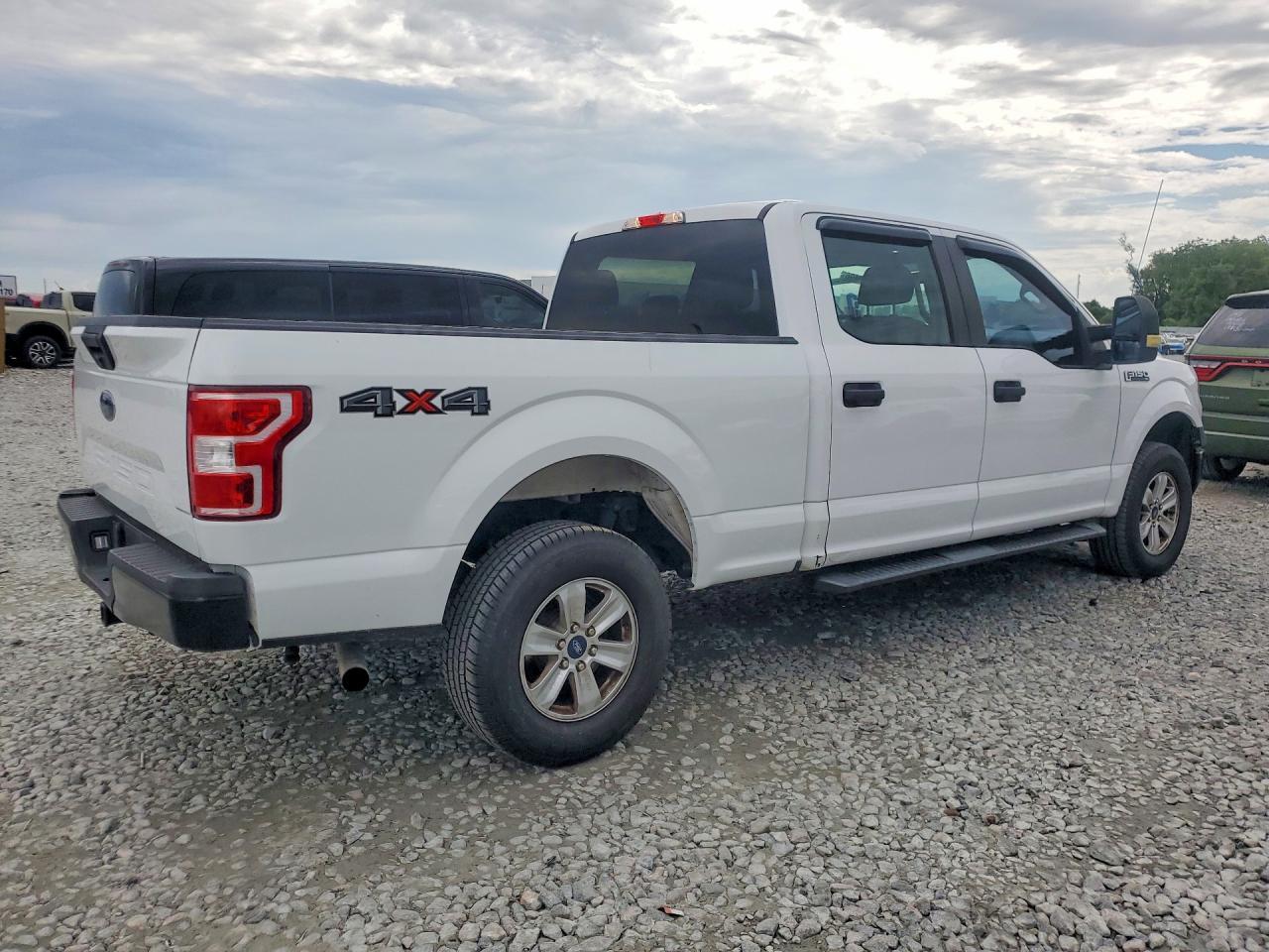 2018 Ford F150 Supercrew - Фото 3
