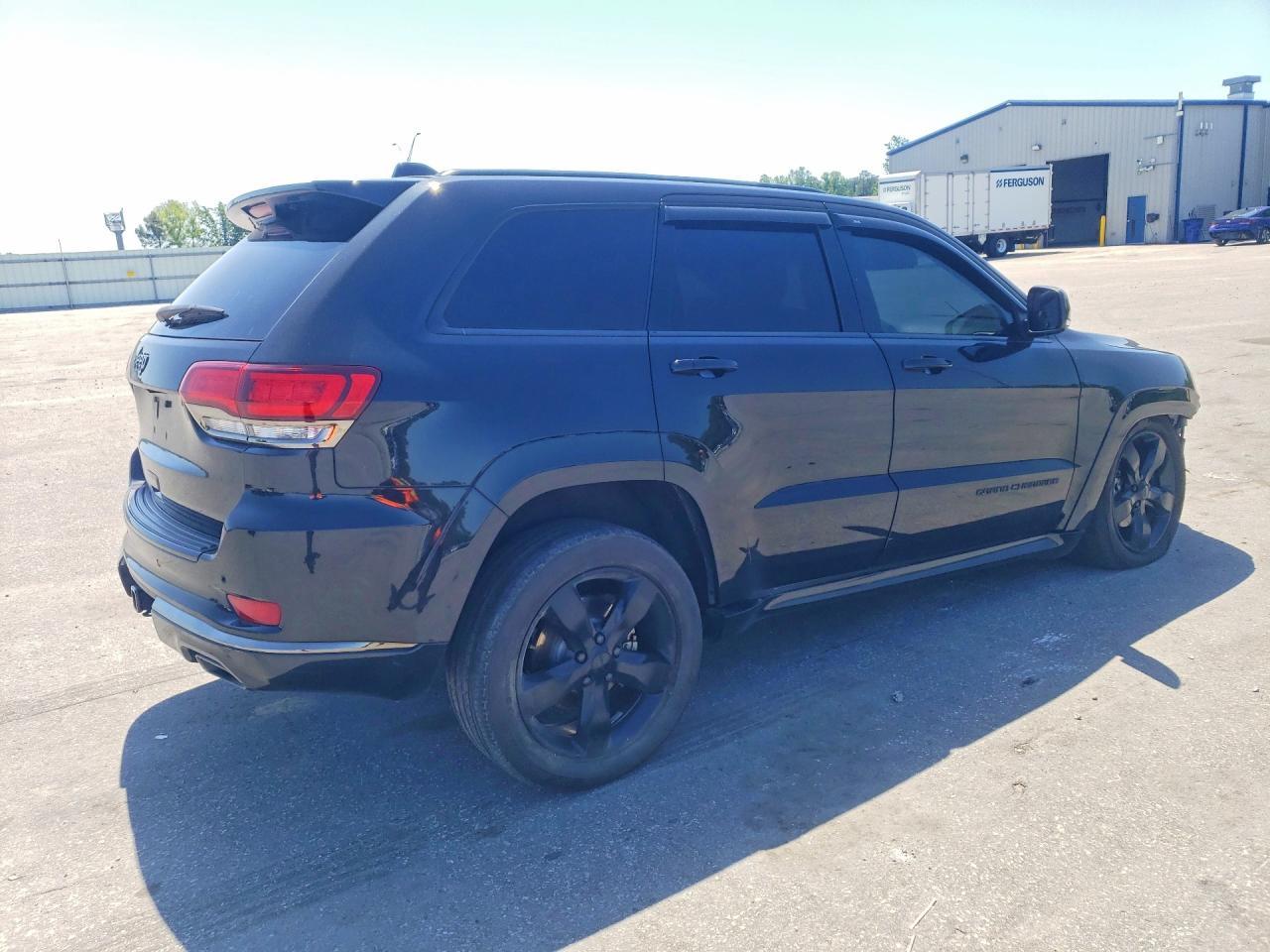 2016 Jeep Grand Cherokee Overland - Image 3