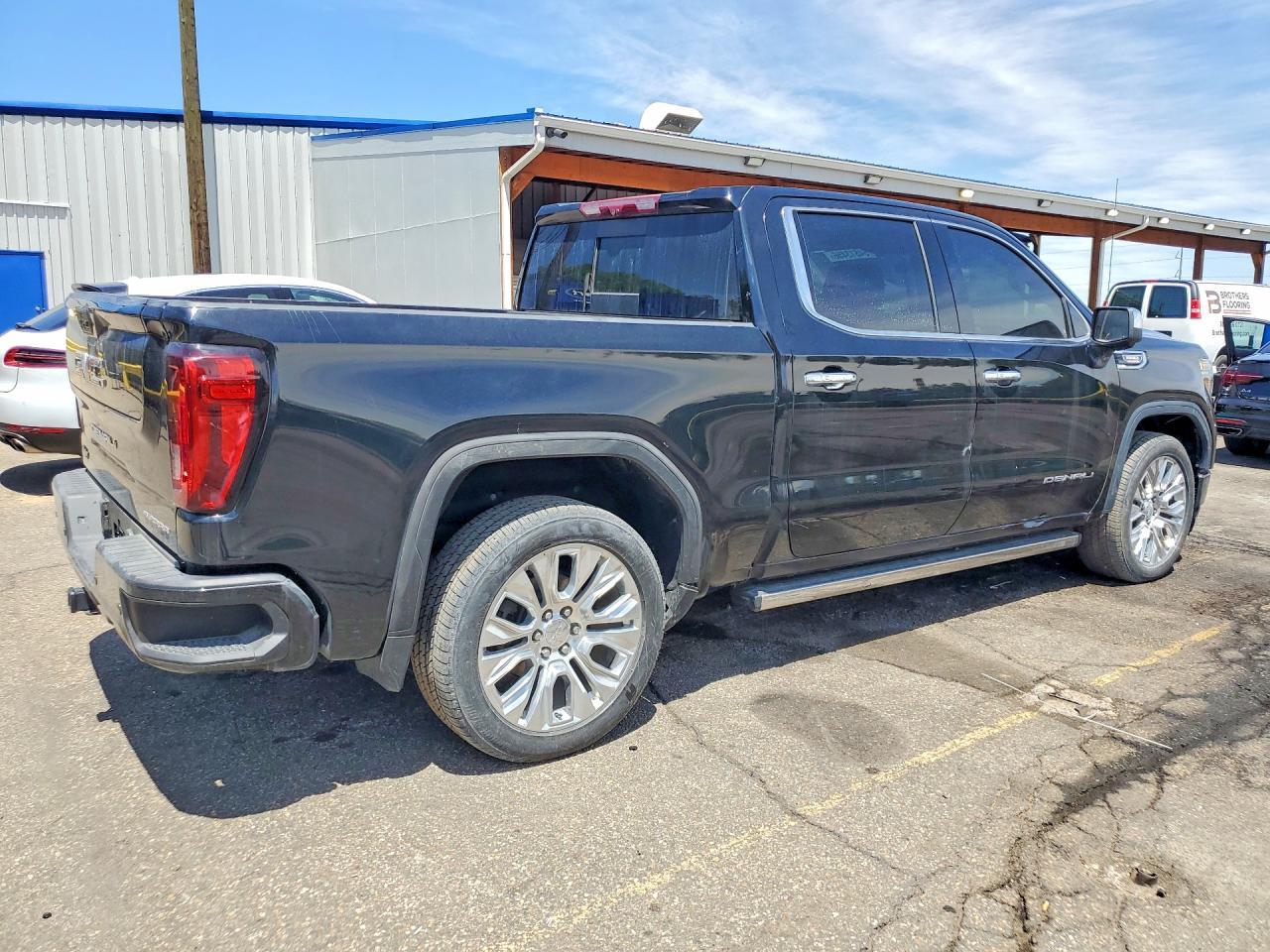 2020 GMC Sierra K1500 Denali - Image 3