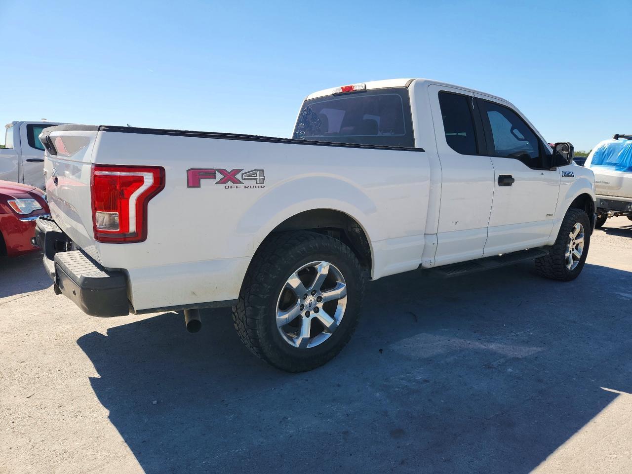 2016 Ford F150 Super Cab - Image 3