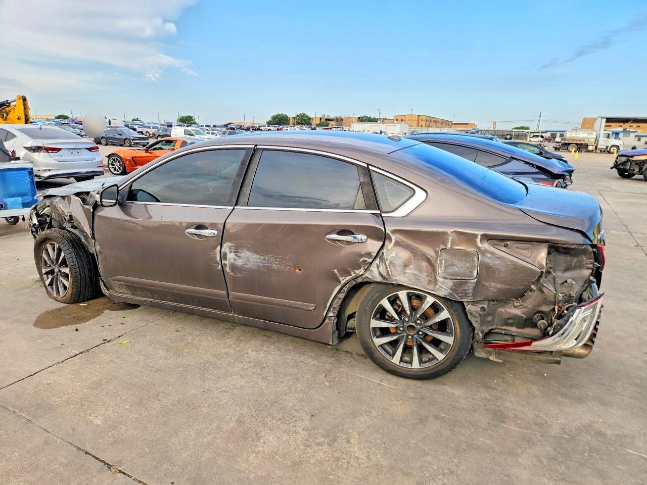 2016 Nissan Altima Sl - Фото 2