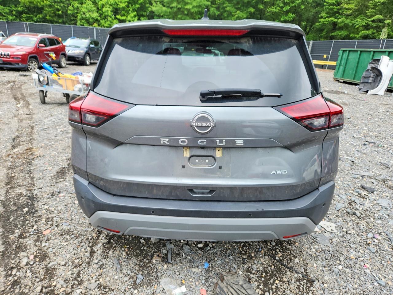 2023 Nissan Rogue S - Image 6