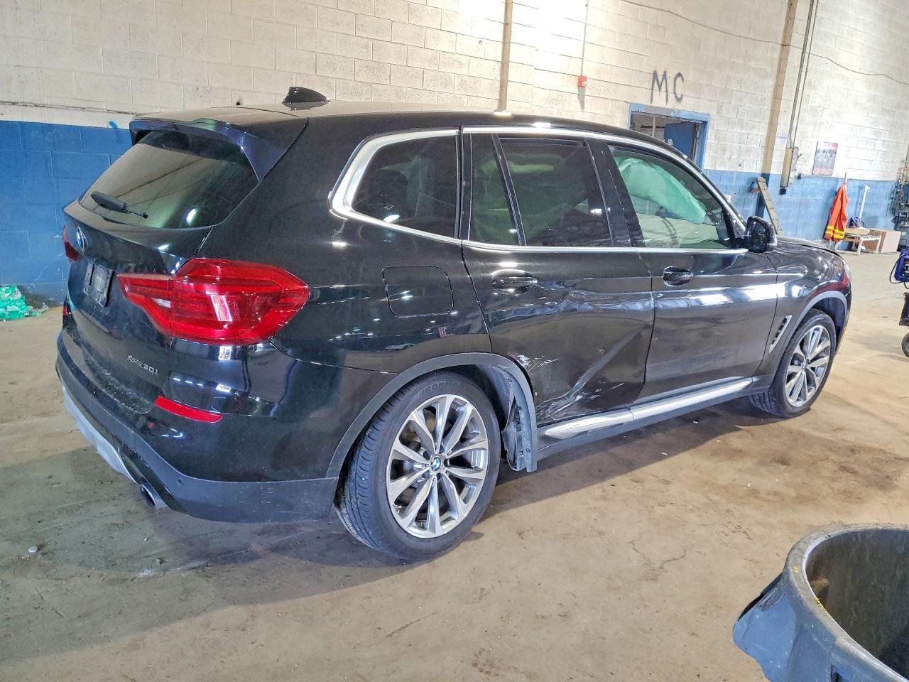 2019 BMW X3 xDrive30I - Фото 3