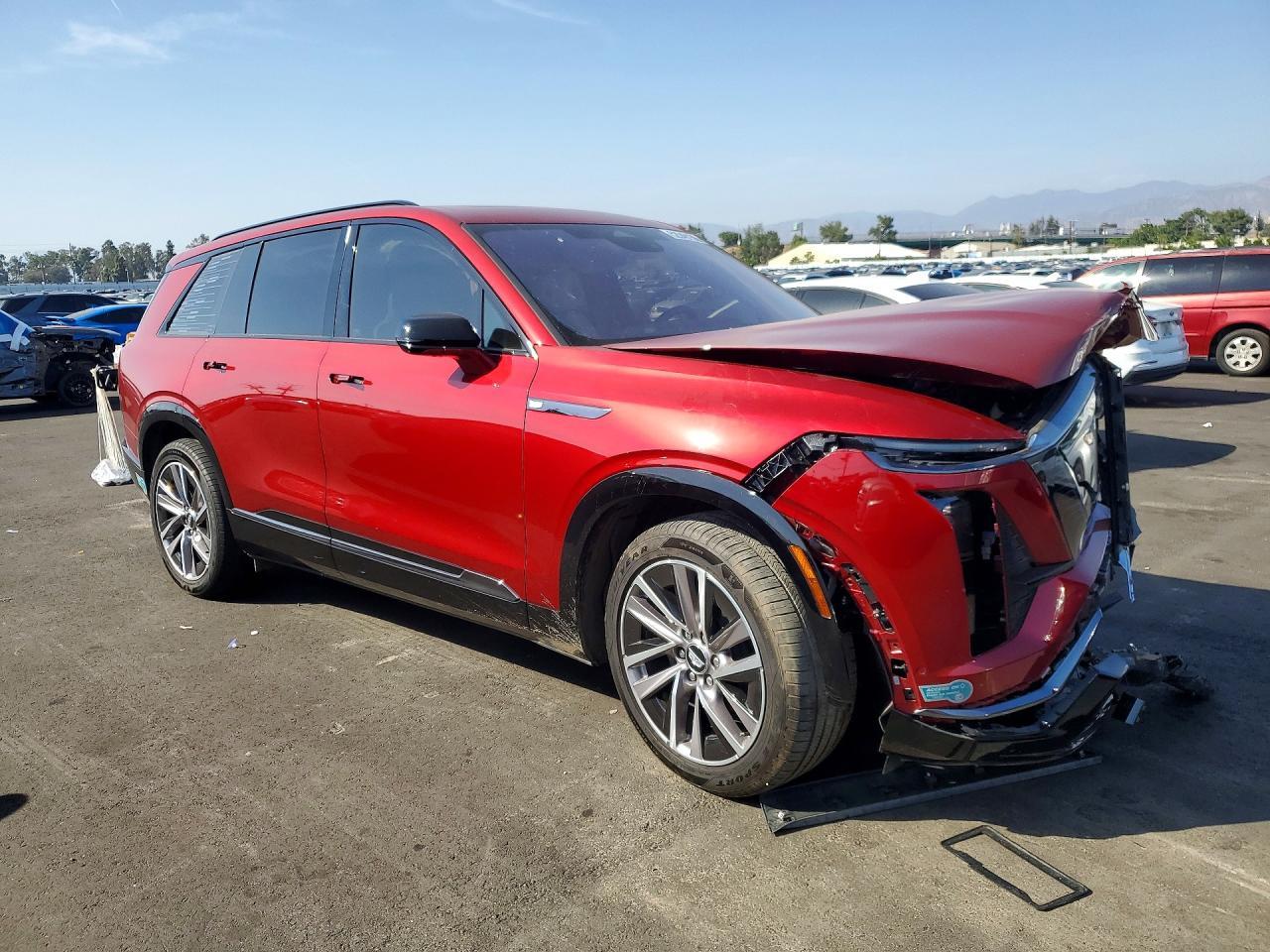 2026 Cadillac Vistiq Sport - Image 4
