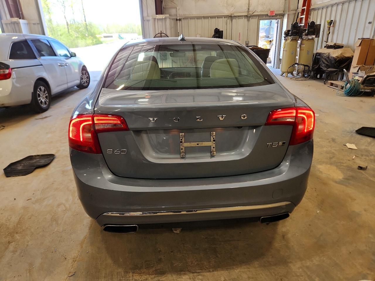 2018 Volvo S60 Inscription - Фото 6