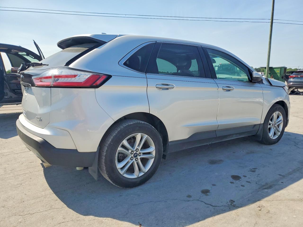 2019 Ford Edge - Фото 3