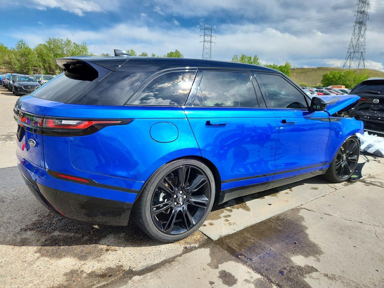 2022 Land Rover Range Rover Velar R-Dynamic S - Image 3