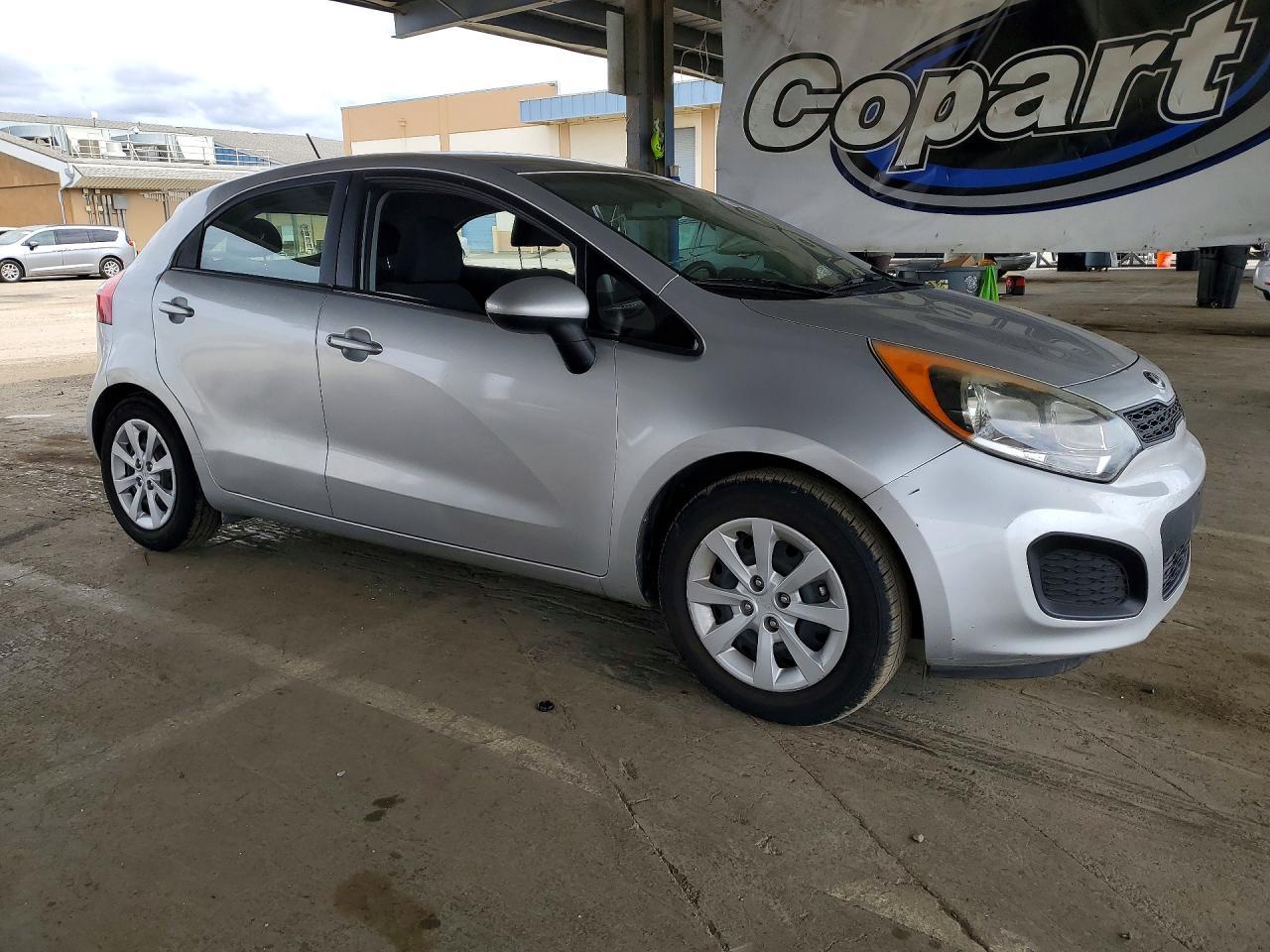 2015 Kia Rio Lx - Фото 4