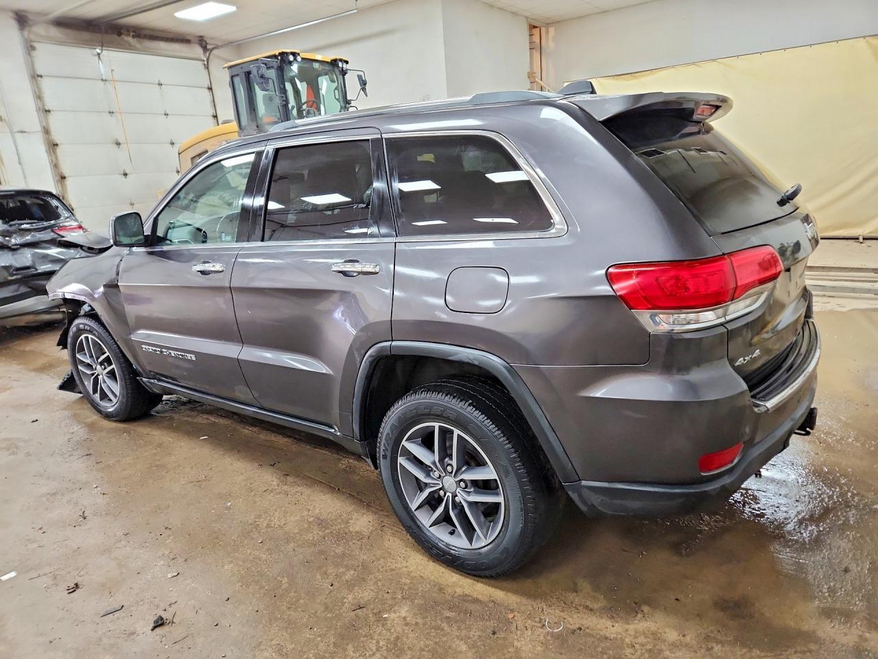 2018 Jeep Grand Cherokee Limited - Image 2