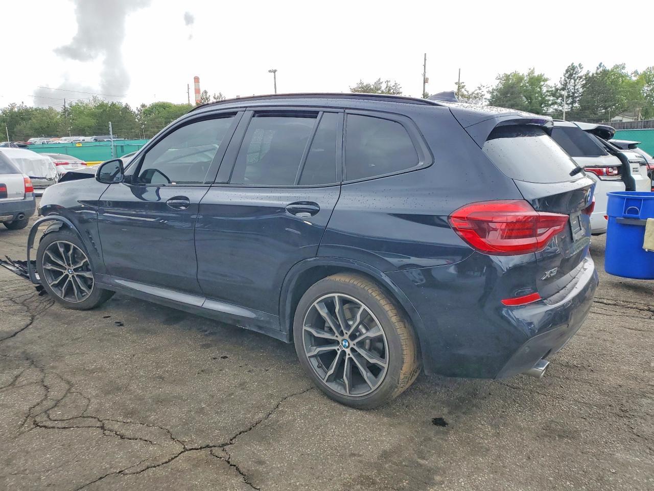 2021 BMW X3 xDrive30I - Фото 2