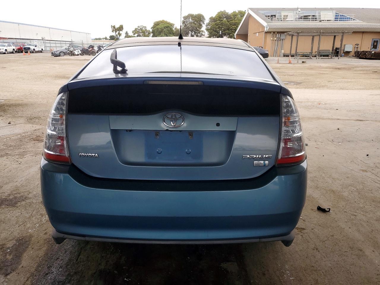 2007 Toyota Prius Base - Фото 6