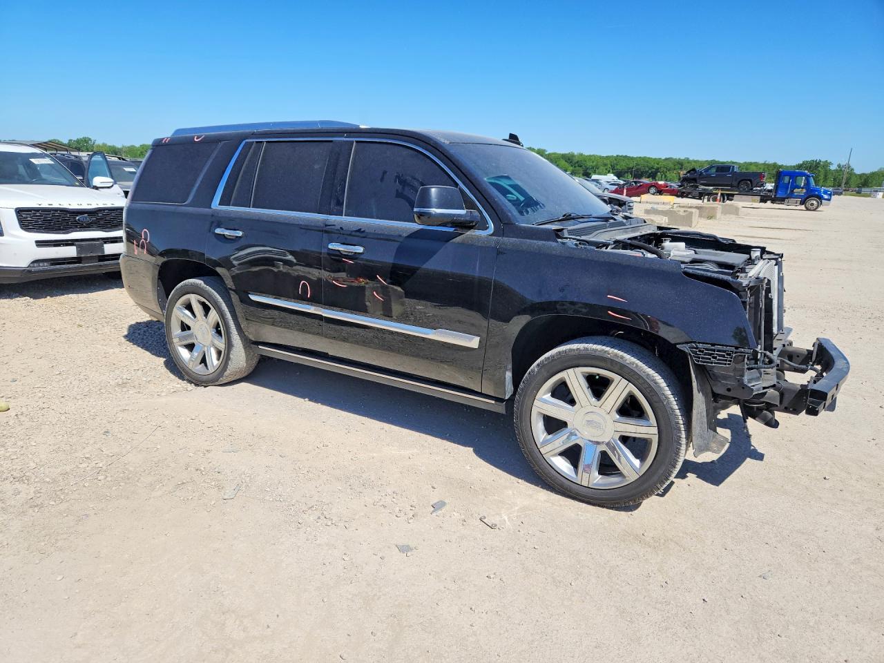 2018 Cadillac Escalade Platinum - Image 4