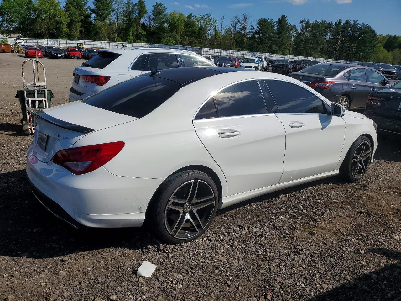 2019 Mercedes-Benz Cla 250 4Matic - Image 3