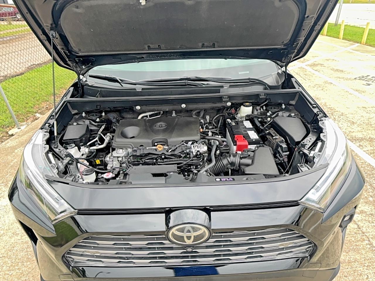 2024 Toyota Rav4 Limited - Image 7