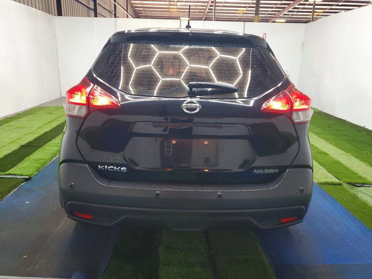 2020 Nissan Kicks S - Фото 6