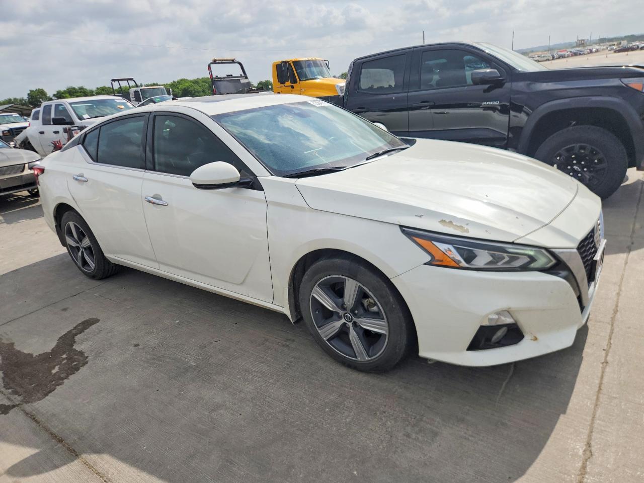 2021 Nissan Altima Sl - Фото 4