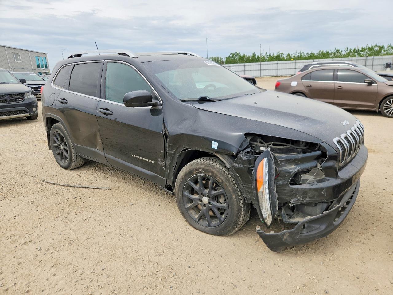 2016 Jeep Cherokee Latitude - Фото 4