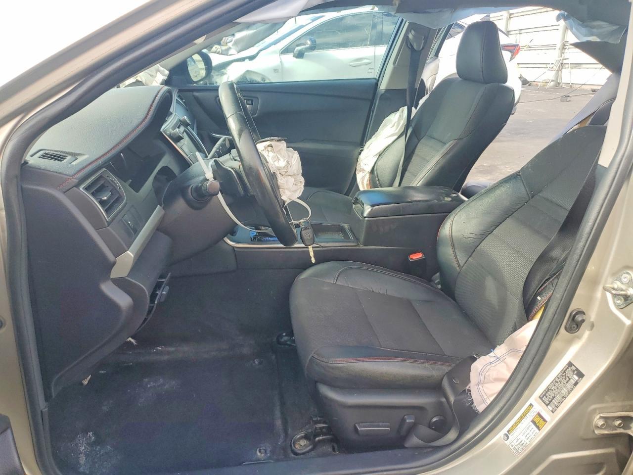 2016 Toyota Camry Se - Фото 7
