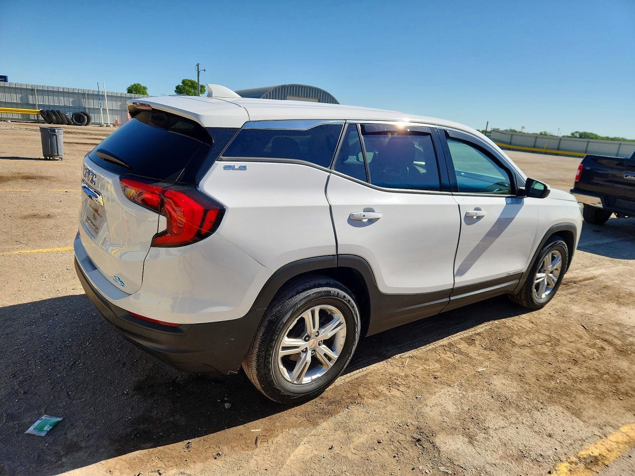 2018 GMC Terrain Sle - Image 3