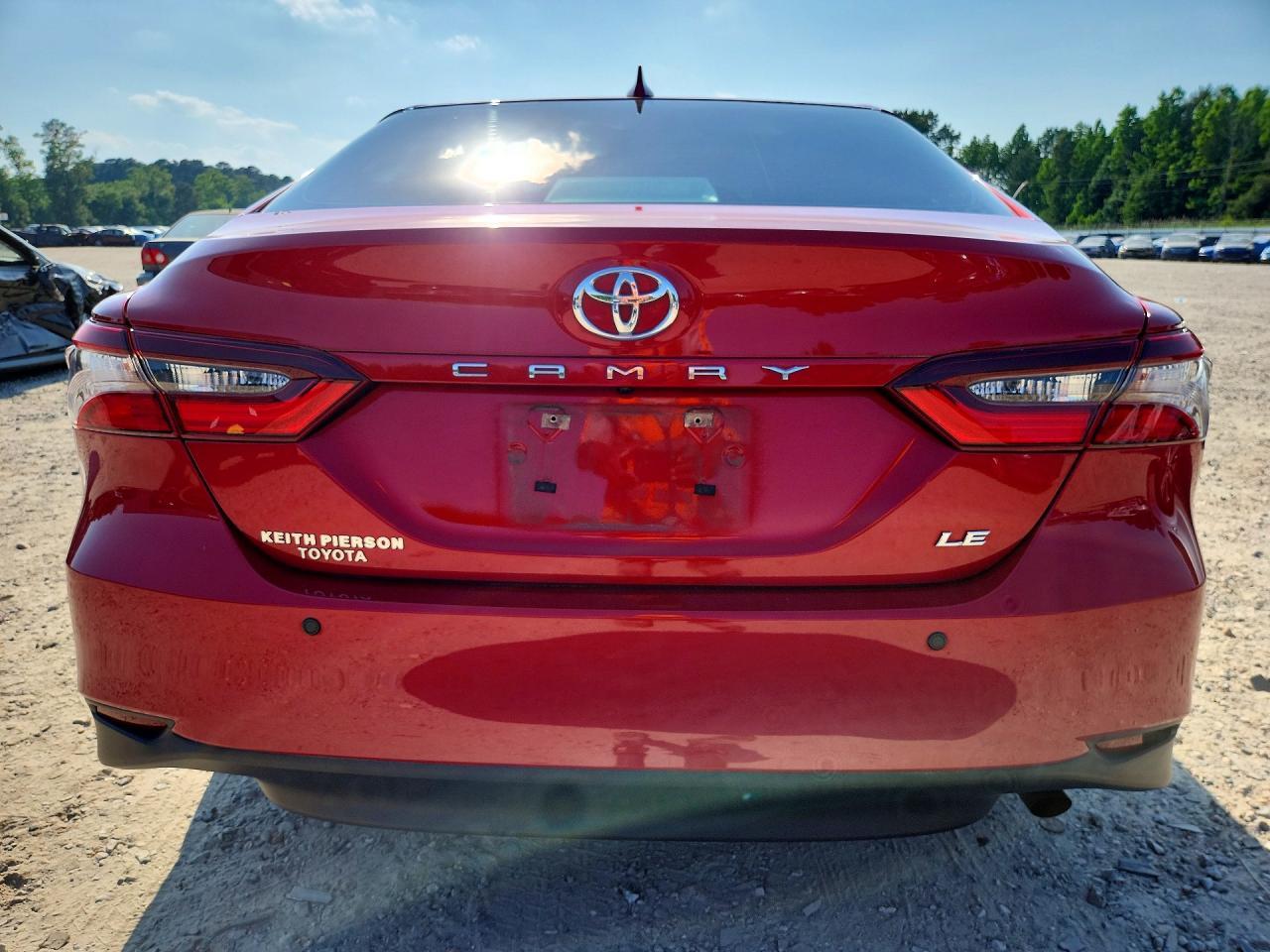 2024 Toyota Camry Le - Фото 6