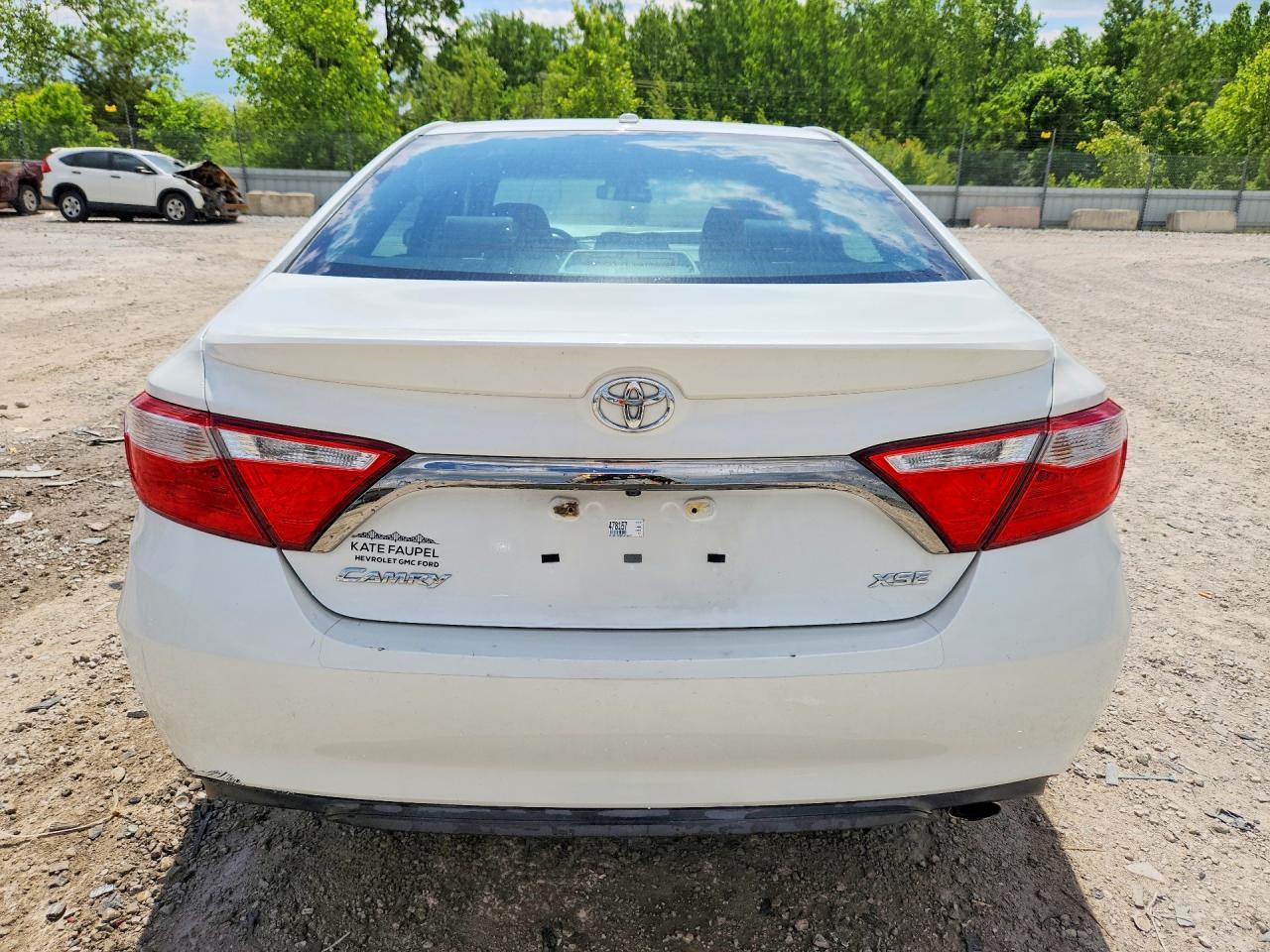 2015 Toyota Camry Xse - Image 6