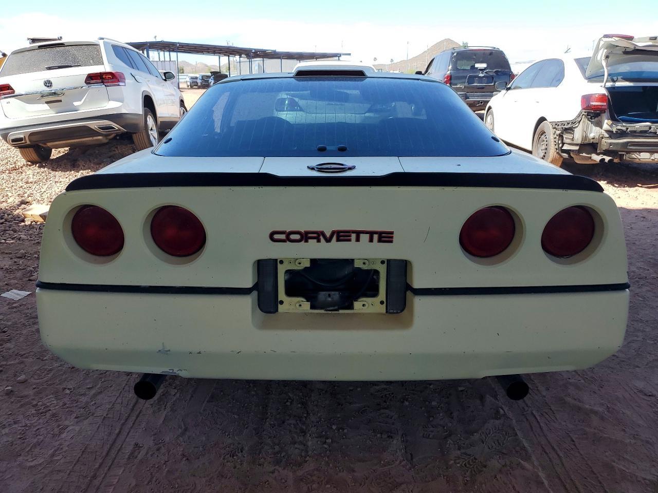 1986 Chevrolet Corvette - Фото 6