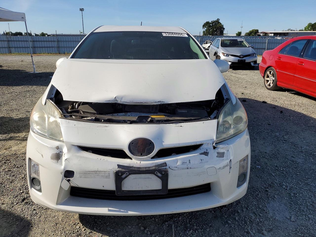 2011 Toyota Prius Two - Фото 5