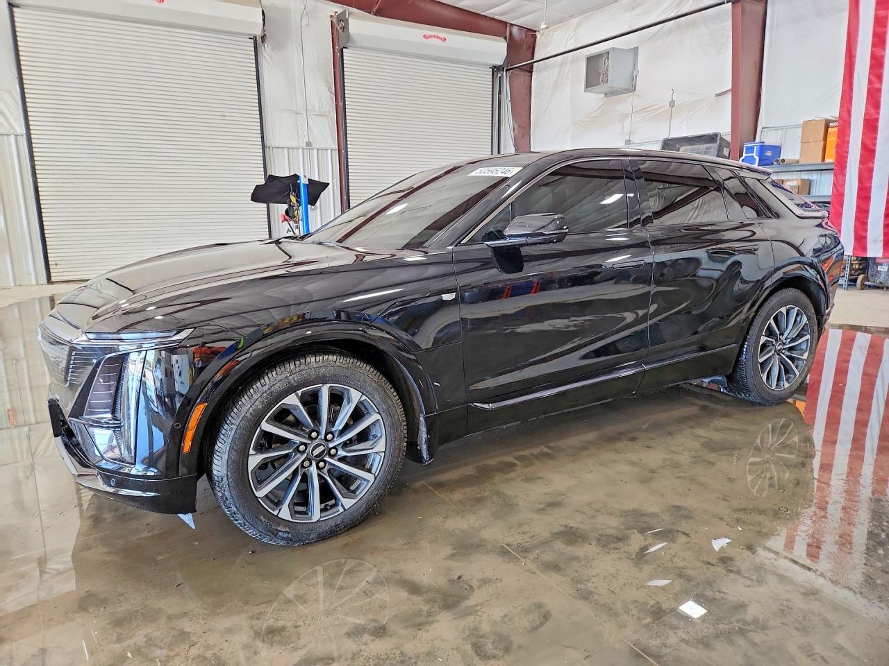 2024 Cadillac Lyriq Sport