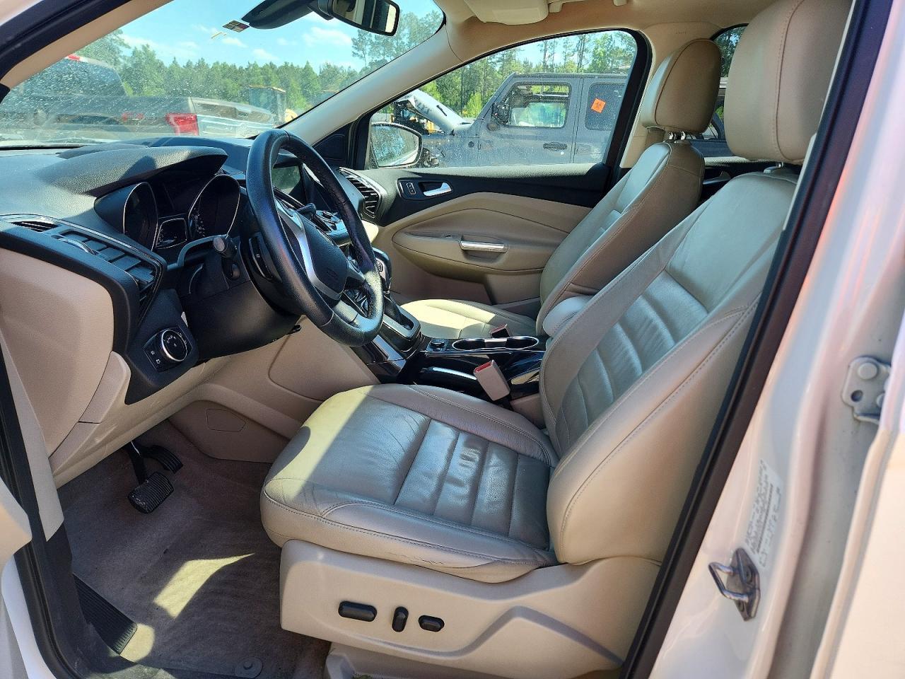2016 Ford Escape Titanium - Image 7