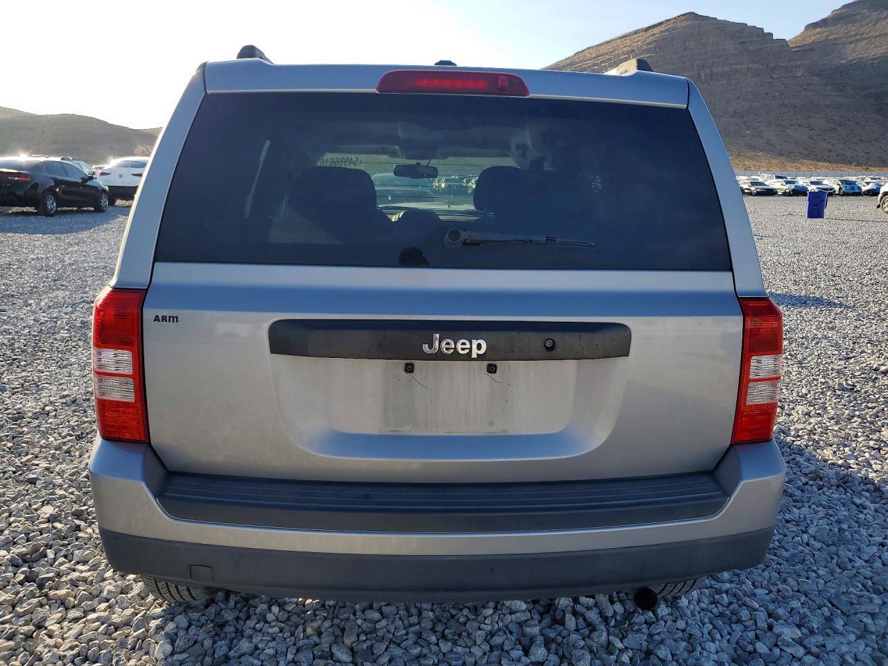 2016 Jeep Patriot Sport - Фото 6