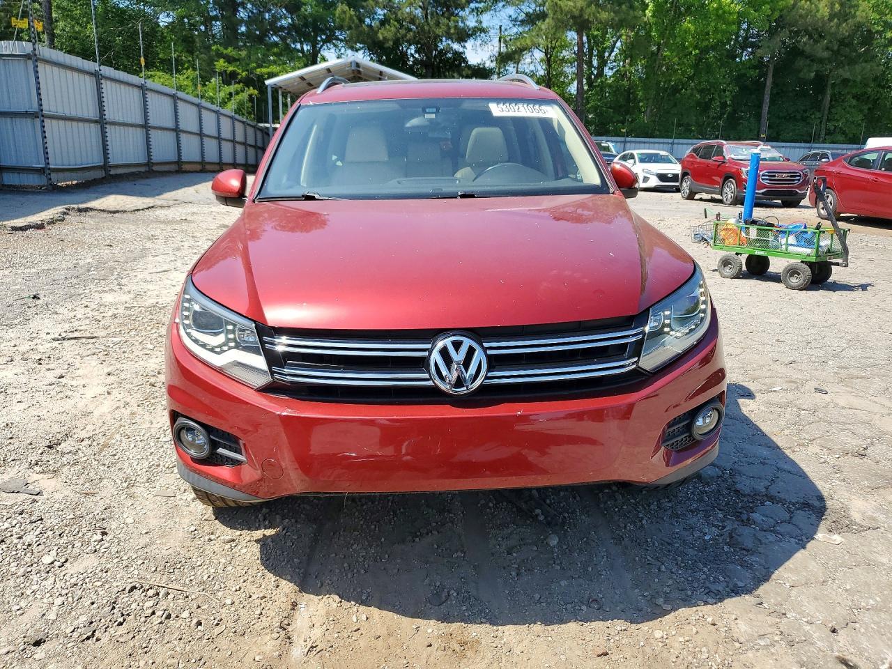 2013 Volkswagen Tiguan S - Фото 5