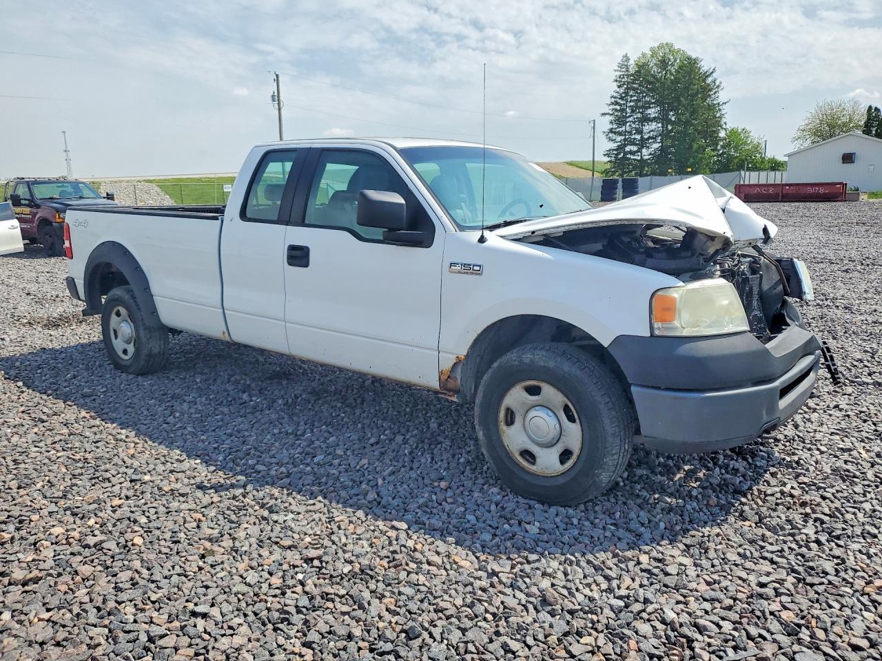 2006 Ford F150 - Image 4