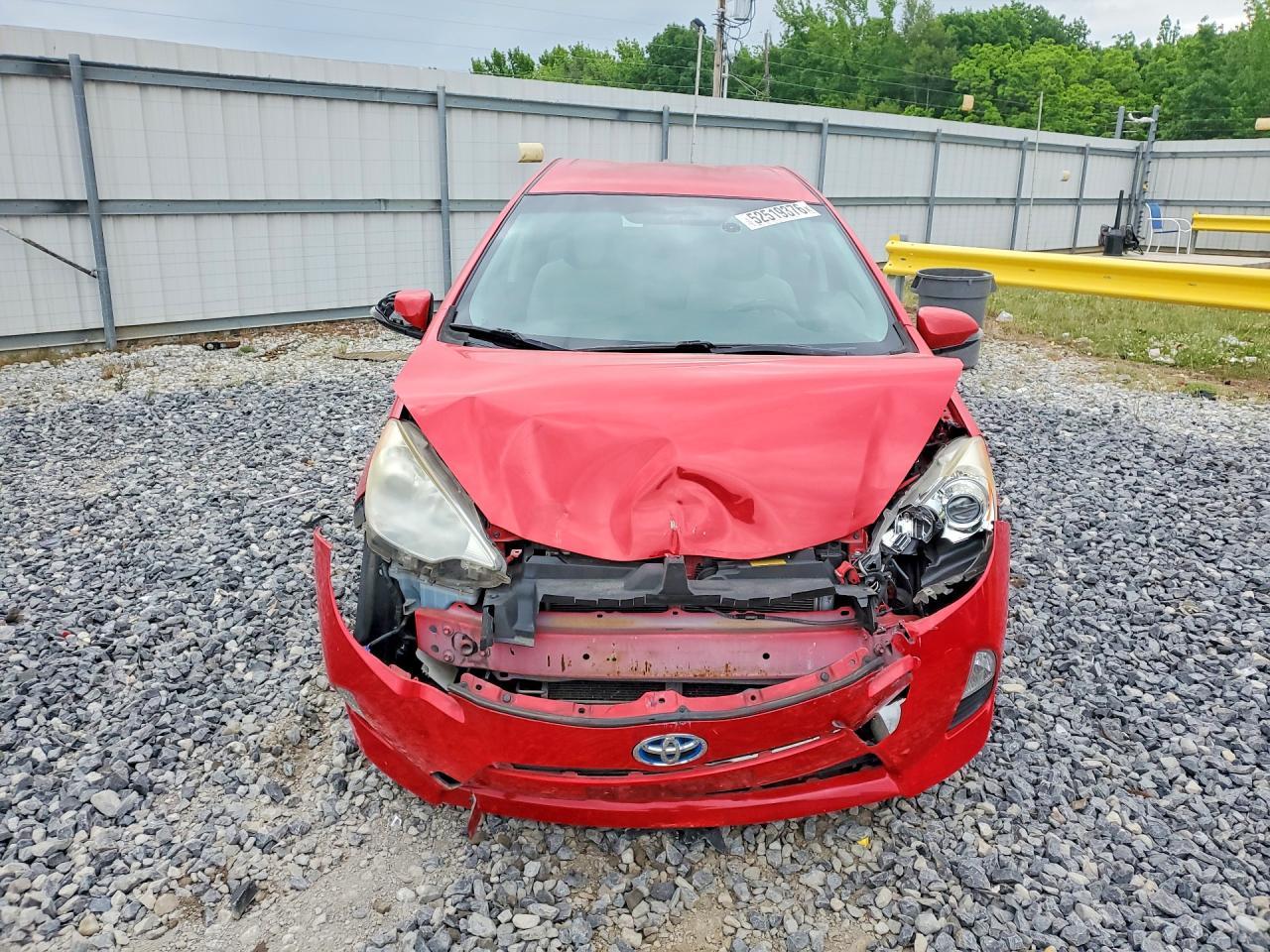 2013 Toyota Prius C One - Фото 5