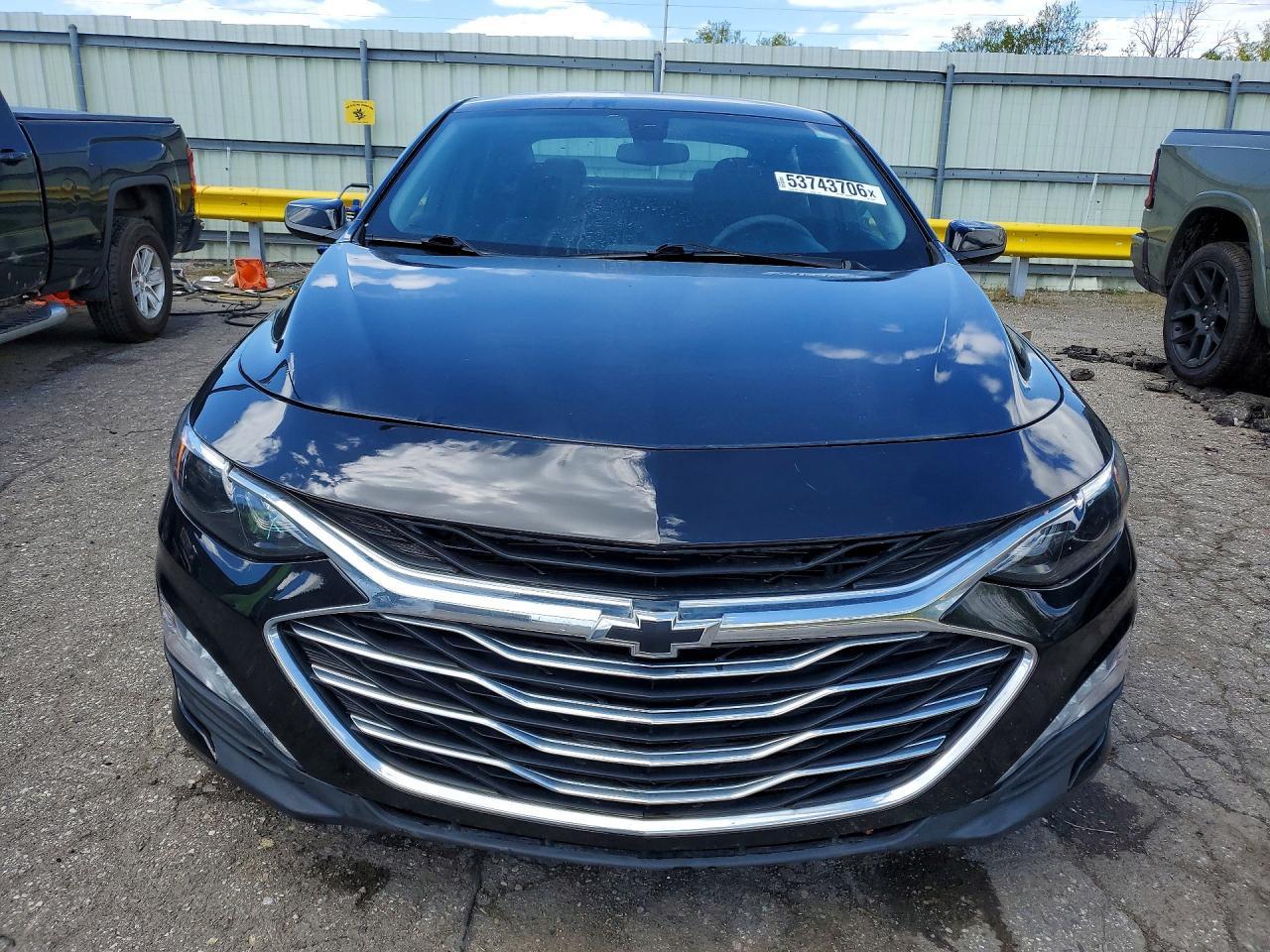 2021 Chevrolet Malibu Lt - Фото 5