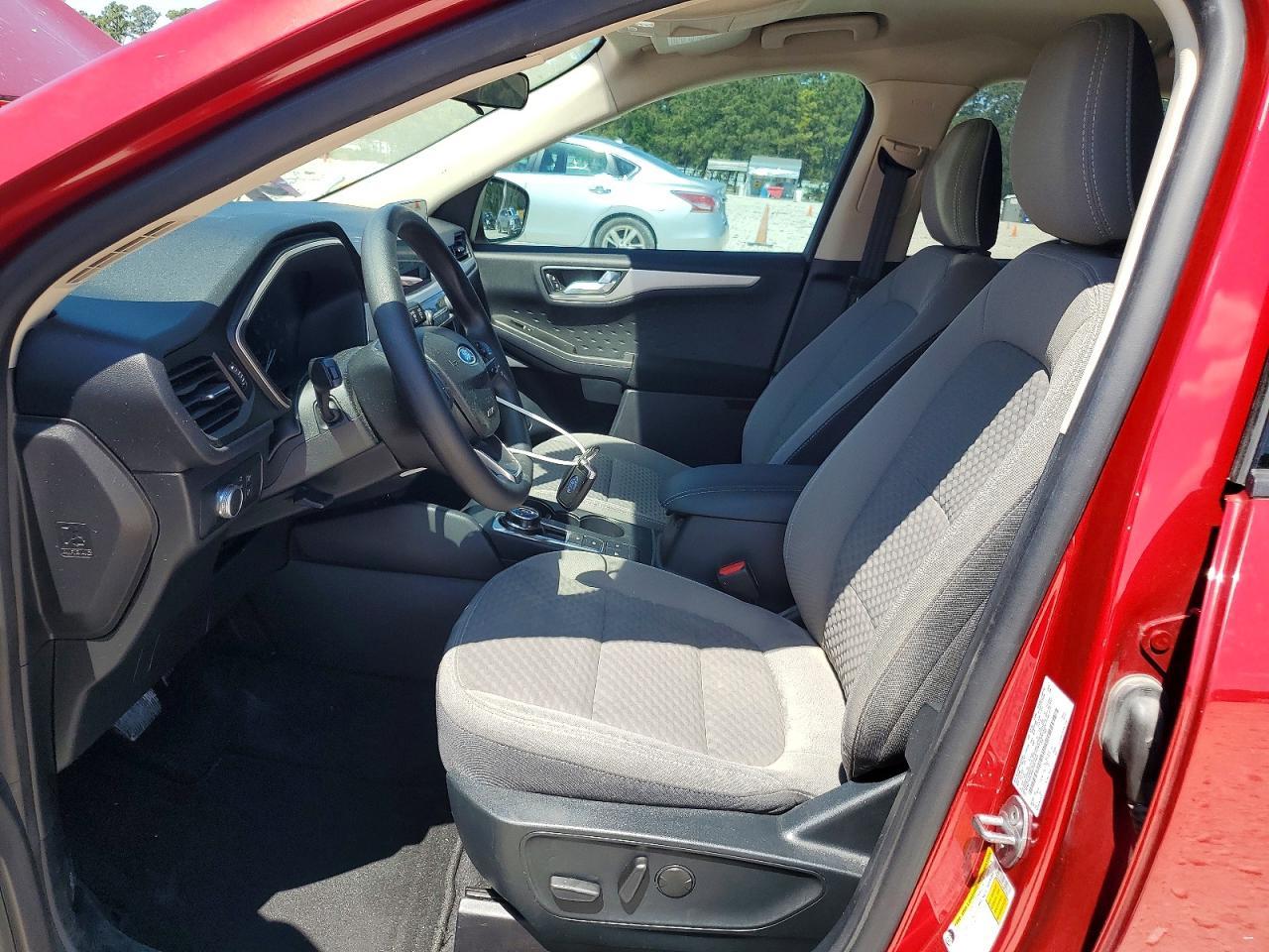 2020 Ford Escape Se - Фото 7