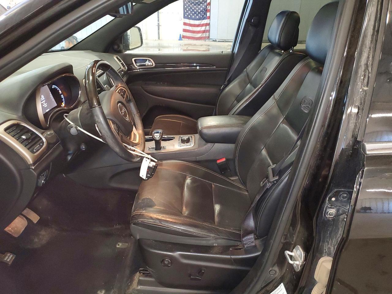2014 Jeep Grand Cherokee Overland - Image 7