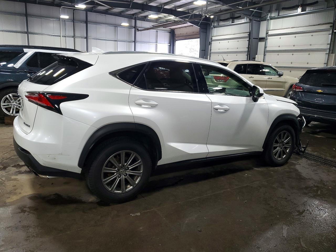 2015 Lexus Nx 200T - Image 3