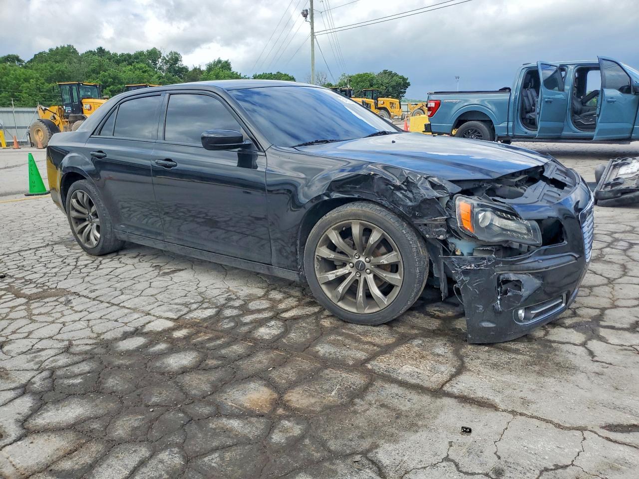 2014 Chrysler 300 S - Фото 4